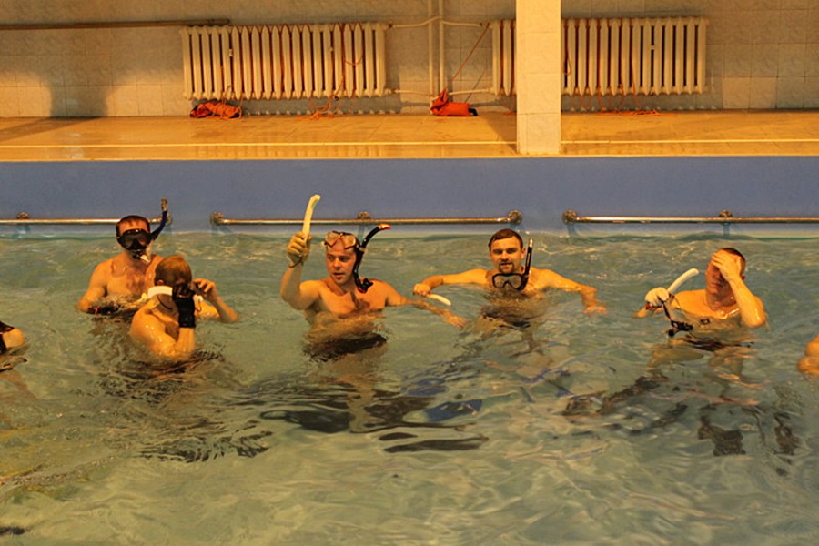 Hokej pod wodą Walenie Siemianowice Śląskie XII 2013